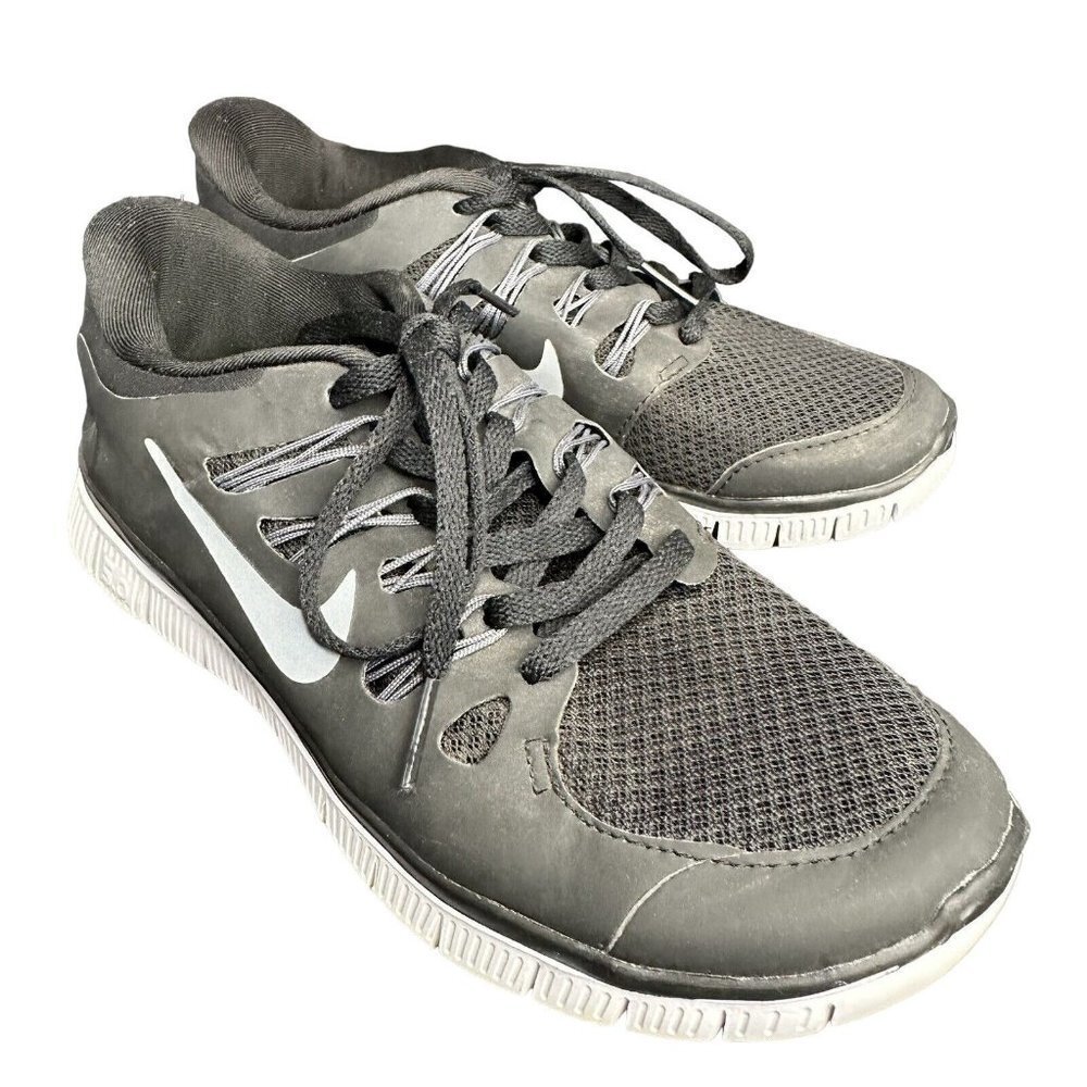 Nike Free Run 5.0 Running Shows Women 6.5 Black Grey White Sneakers - Picture 10 of 11